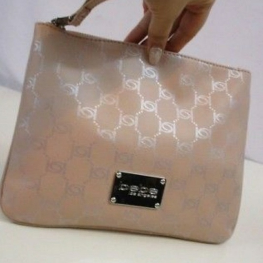 Bebe Wristlet NWT